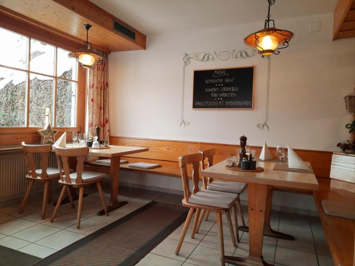 Hotel Restaurant Waldrand, Isenfluh 外观 照片